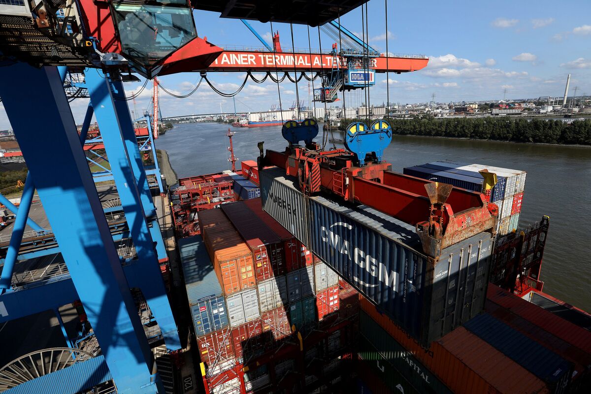 German Economic Surge Driven by Robust Exports and Government Spending in Q1