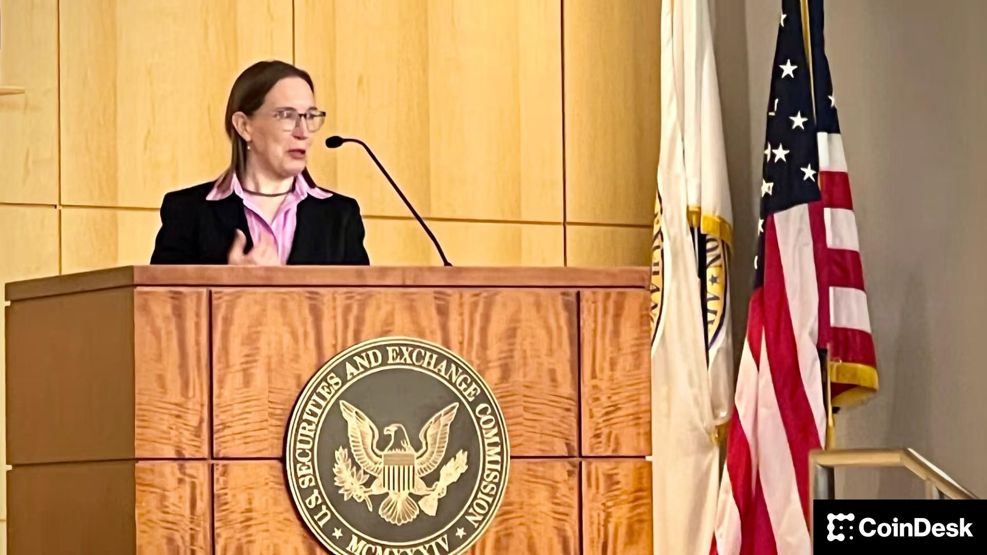 SEC Commissioner Peirce Pushes Back Against Notion That New Crypto Rules Will Spur Synthetic Token Creation