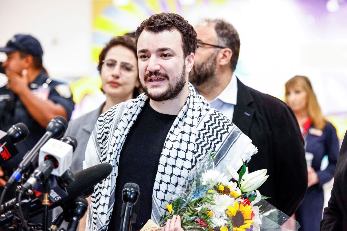 Mahasiswa Lulusan Columbia Ajukan Banding ke Mahkamah Agung AS untuk Tunda Deportasi Imbas Protes Pro-Palestina