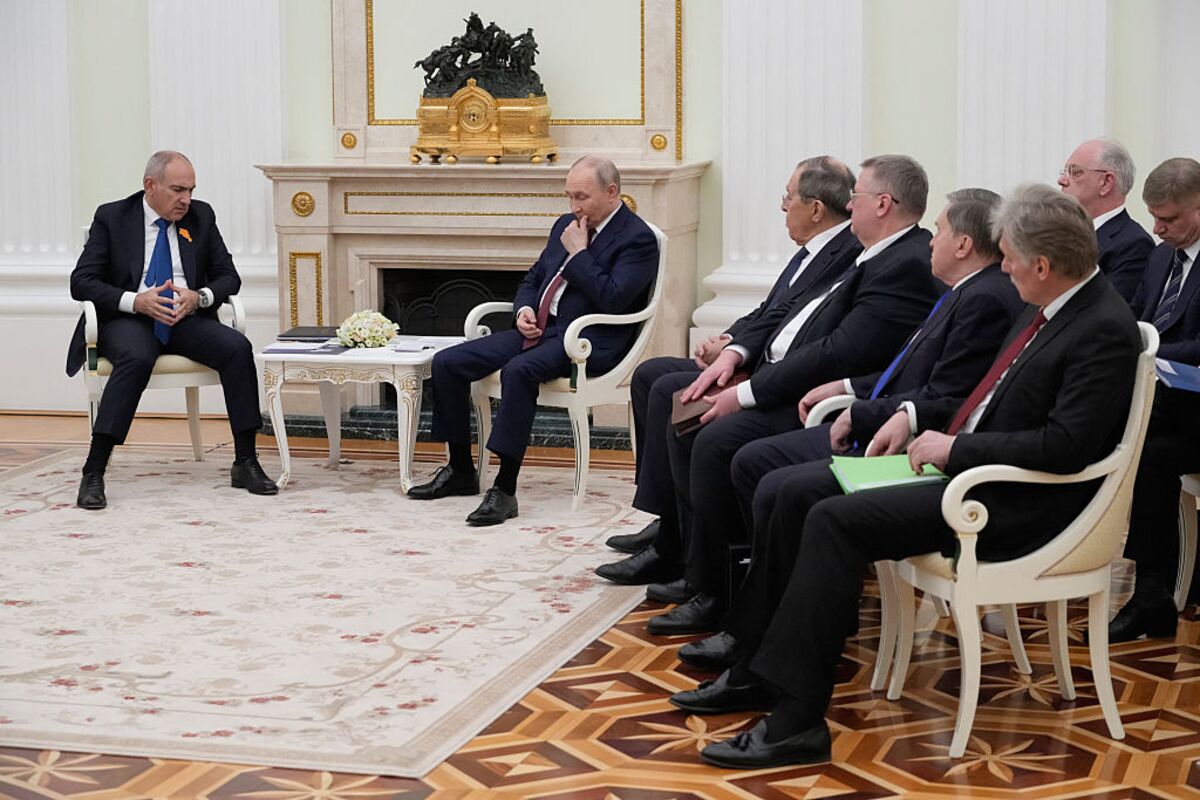 Manuver Barat di Kaukasus Selatan: Tekanan Moskow Meningkat terhadap Armenia Jelang Pemilu